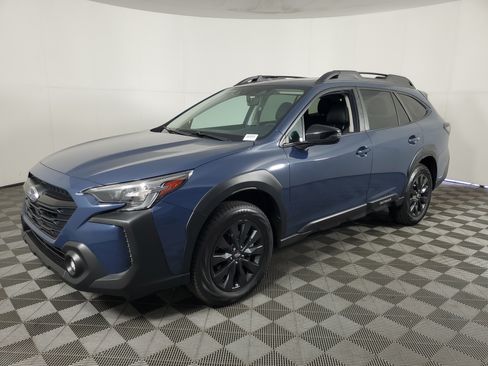 Used 2024 Subaru Outback Onyx Edition AWD/4WD image 8