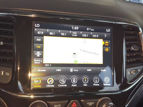 Used 2021 Jeep Grand Cherokee Limited image 28