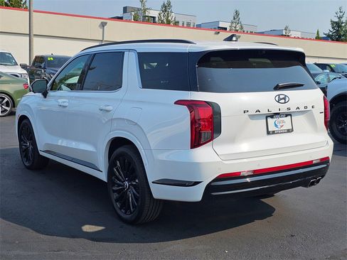 Used 2025 Hyundai Palisade Calligraphy image 5