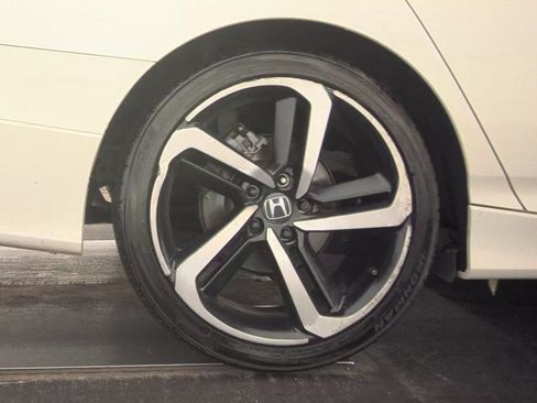 Used 2020 Honda Accord Sport image 7
