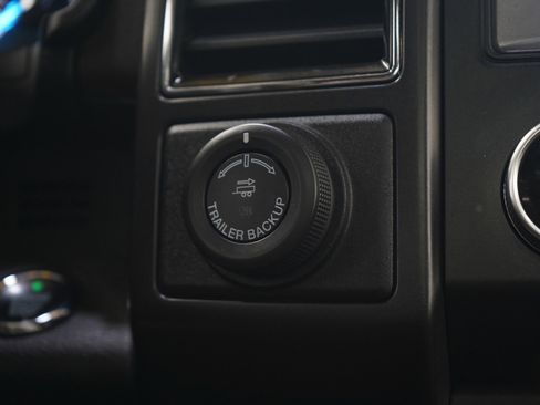 Used 2020 Ford Expedition Max King Ranch image 23