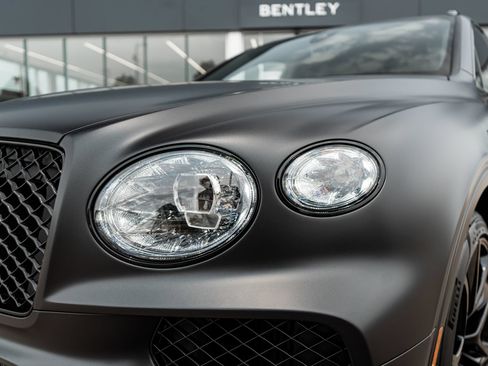Certified 2026 Bentley Bentayga Speed AWD/4WD image 23