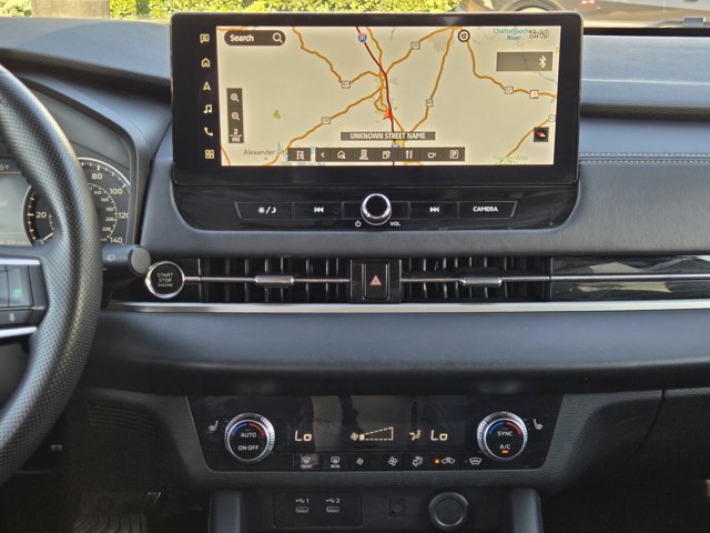 Used 2025 Mitsubishi Outlander SE AWD/4WD image 17