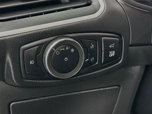 Used 2024 Ford Edge SEL w/ Convenience Package image 14