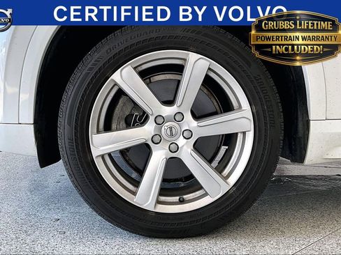 Used 2021 Volvo XC90 T6 Momentum w/ Climate Package AWD/4WD image 10