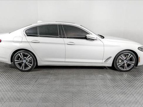 Used 2021 BMW 530i xDrive w/ Convenience Package AWD/4WD image 8