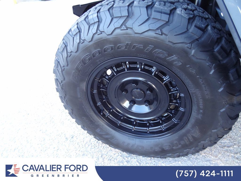 Used 2022 Jeep Gladiator Overland AWD/4WD image 38
