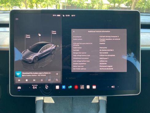 Used 2023 Tesla Model 3 Standard Range RWD image 24