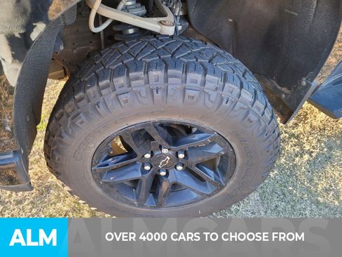 Used 2021 Chevrolet Silverado 1500 LT Trail Boss w/ LT Trail Boss Premium Package image 3