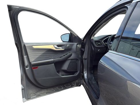 Used 2021 Ford Escape Titanium w/ Titanium Elite Package FWD image 29