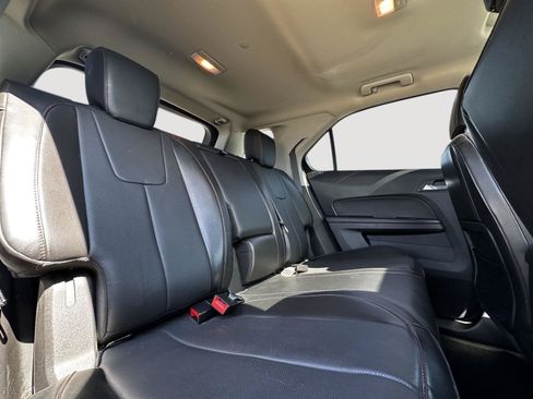 Used 2017 Chevrolet Equinox Premier w/ Enhanced Convenience Package FWD image 25