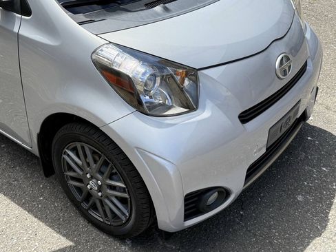 Used 2014 Scion iQ 10 Series FWD image 36