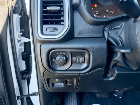 New 2026 RAM 1500 Big Horn AWD/4WD image 20
