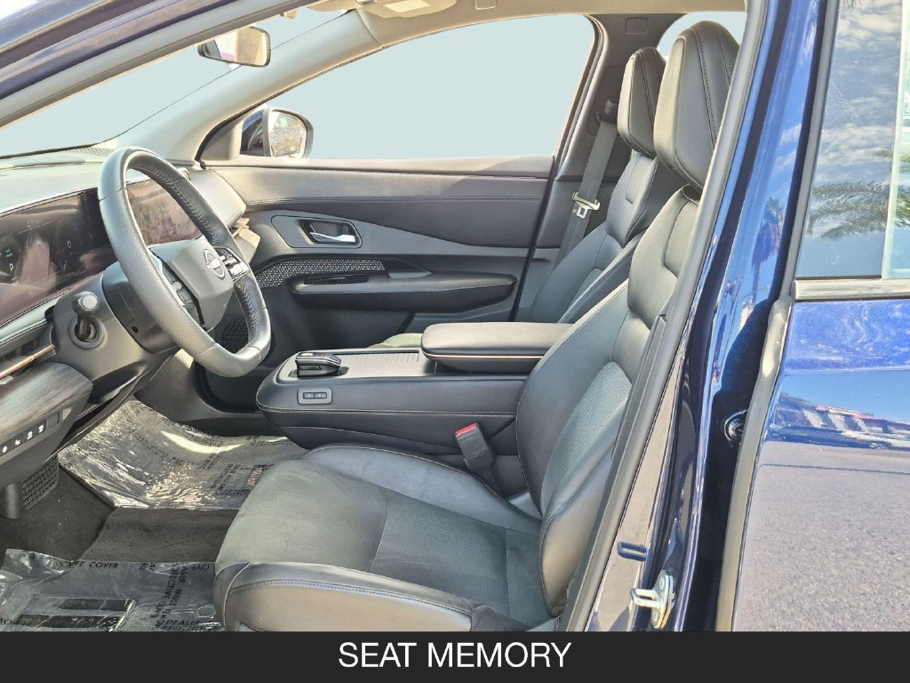 Used 2023 Nissan Ariya AWD image 14