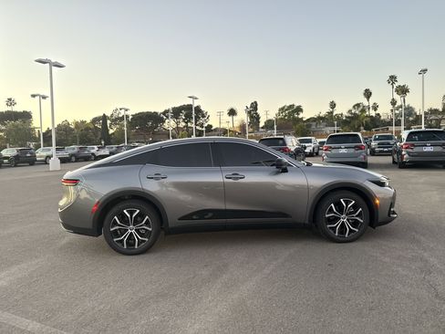 Used 2026 Toyota Crown XLE image 6