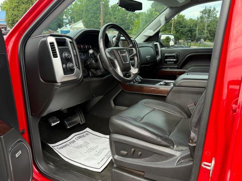 Used 2014 GMC Sierra 1500 SLT w/ SLT Preferred Package AWD/4WD image 19