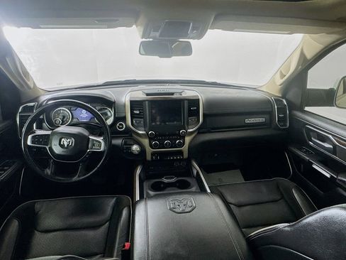 Used 2019 RAM 1500 Laramie AWD/4WD image 13