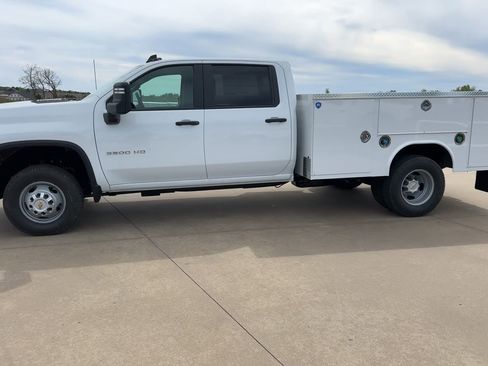 New 2026 Chevrolet Silverado 3500 W/T w/ WT Convenience Package image 4