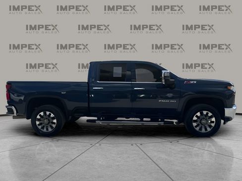 Used 2021 Chevrolet Silverado 2500 LTZ w/ LTZ Plus Package image 6