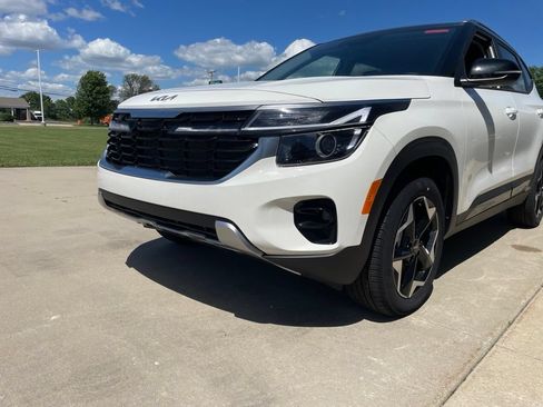 New 2026 Kia Seltos S AWD/4WD image 14