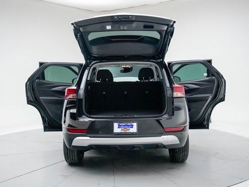 Used 2024 Chevrolet TrailBlazer LT w/ Convenience Package image 24