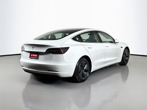 Used 2020 Tesla Model 3 Standard Range Plus RWD image 5