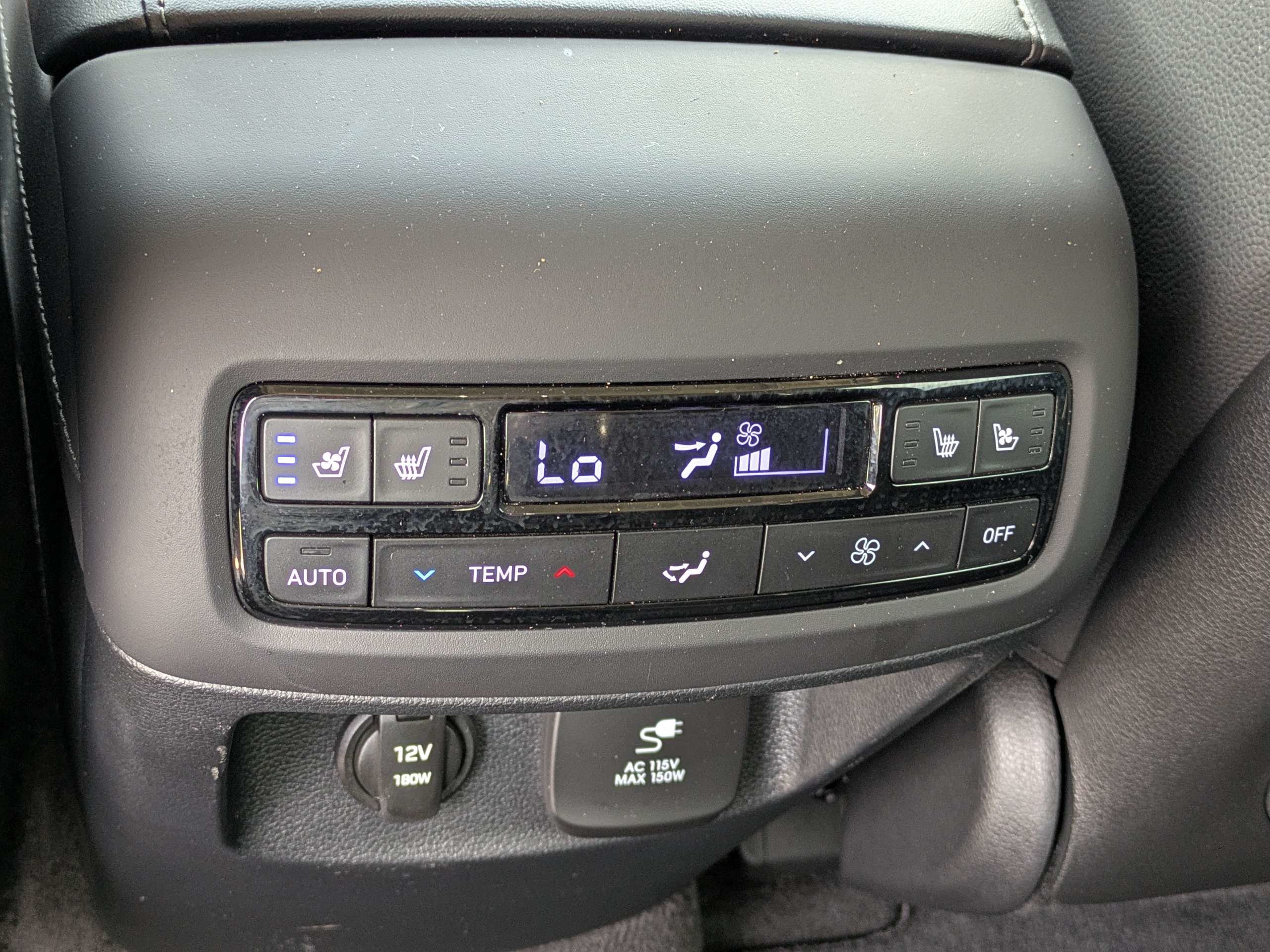 Certified 2025 Hyundai Palisade Limited FWD image 18