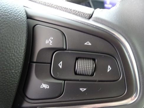 Used 2023 Buick Encore GX Preferred w/ Cold Weather Comfort Package AWD/4WD image 8