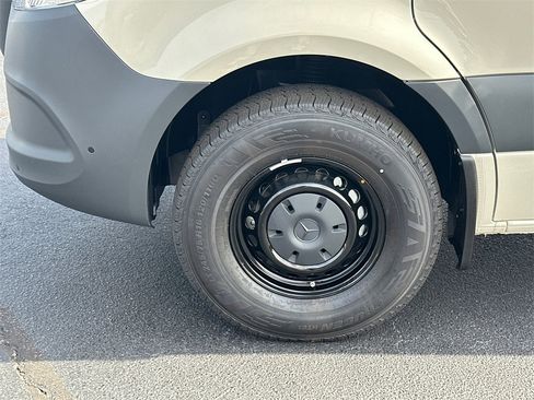 New 2026 Mercedes-Benz Sprinter 2500 image 11