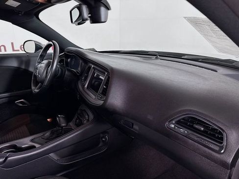 Used 2023 Dodge Challenger SXT w/ Blacktop Package image 27