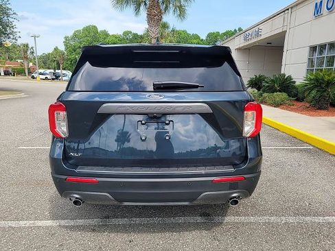 Certified 2024 Ford Explorer XLT w/ Equipment Group 202A image 3