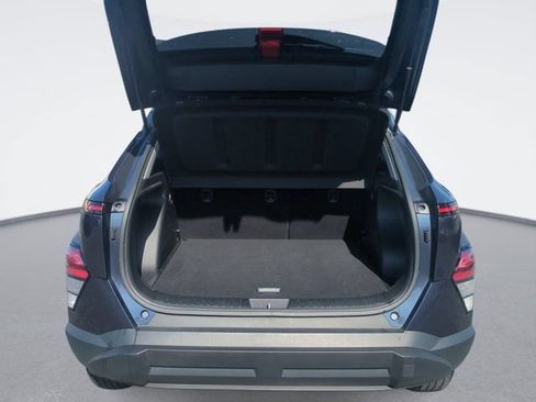 Used 2024 Hyundai Kona SEL AWD/4WD image 15