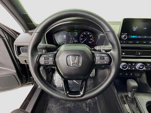 Used 2025 Honda Civic Sport image 12