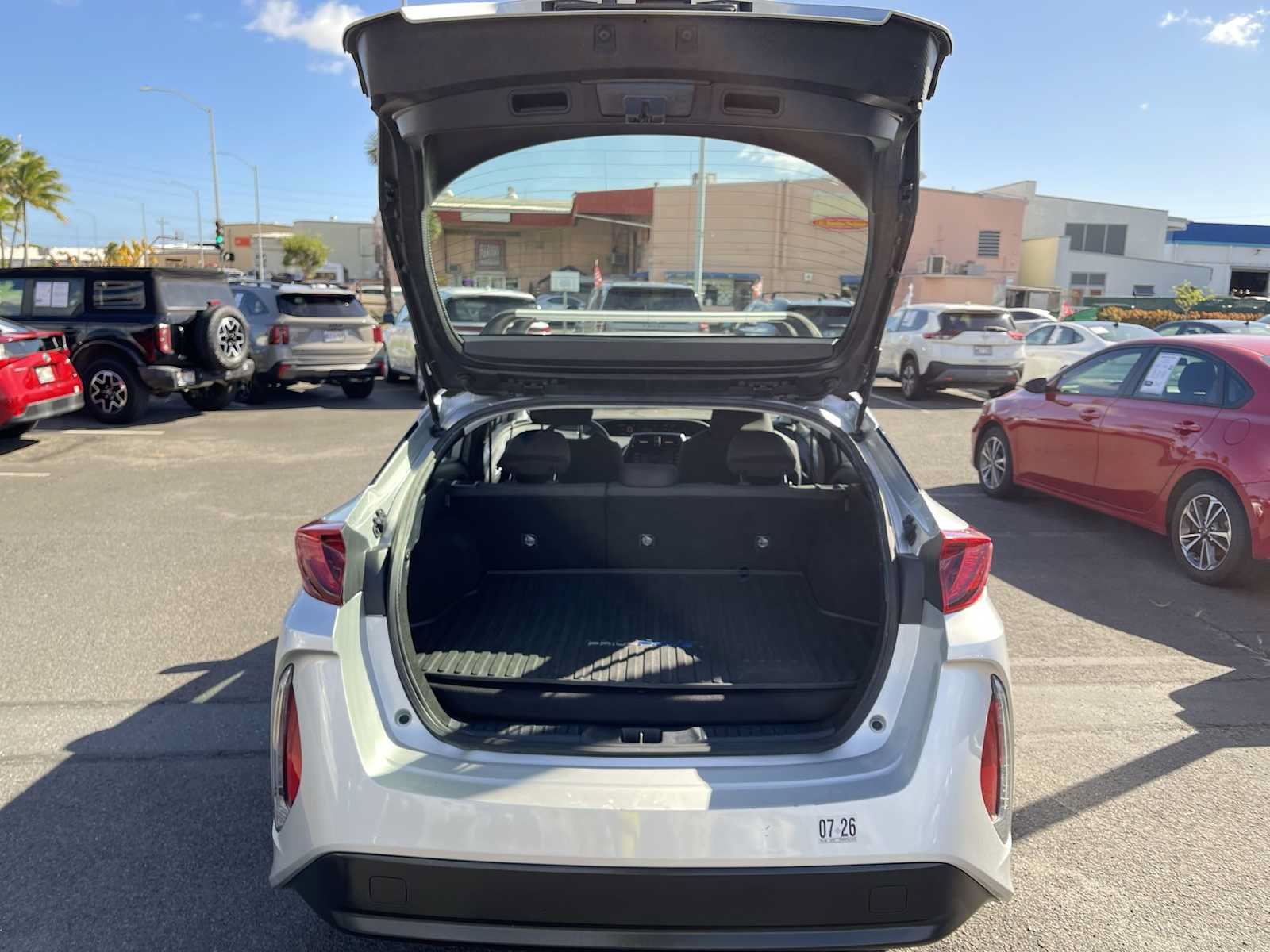 Used 2020 Toyota Prius Prime LE FWD image 20