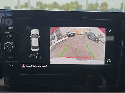 Used 2025 Volkswagen Jetta S image 17