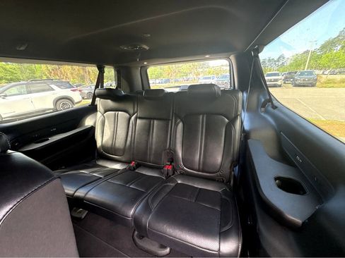 Used 2023 Jeep Wagoneer L Series II AWD/4WD image 37