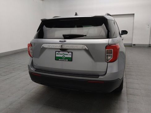 Used 2022 Ford Explorer XLT RWD image 7