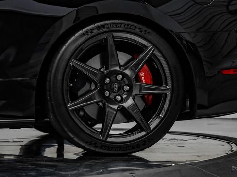Used 2021 Ford Mustang Shelby GT500 w/ Carbon Fiber Track Pack RWD image 99