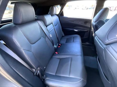 Used 2023 Lexus RX 350 F Sport image 16