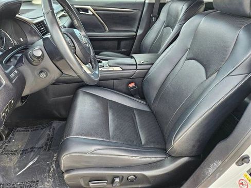 Used 2018 Lexus RX 450h AWD image 15