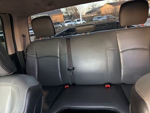 Used 2020 RAM 2500 Tradesman w/ Chrome Appearance Group image 9