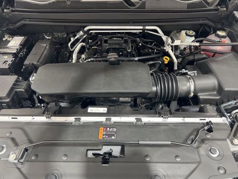 New 2026 Chevrolet Colorado W/T w/ WT Custom Package AWD/4WD image 26