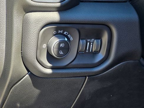 New 2026 RAM 2500 Laramie w/ Night Edition AWD/4WD image 33