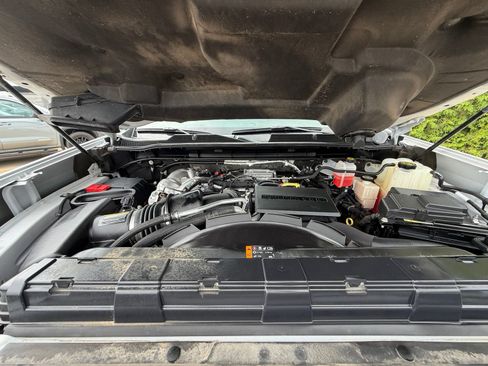 Used 2022 Chevrolet Silverado 2500 High Country AWD/4WD image 38