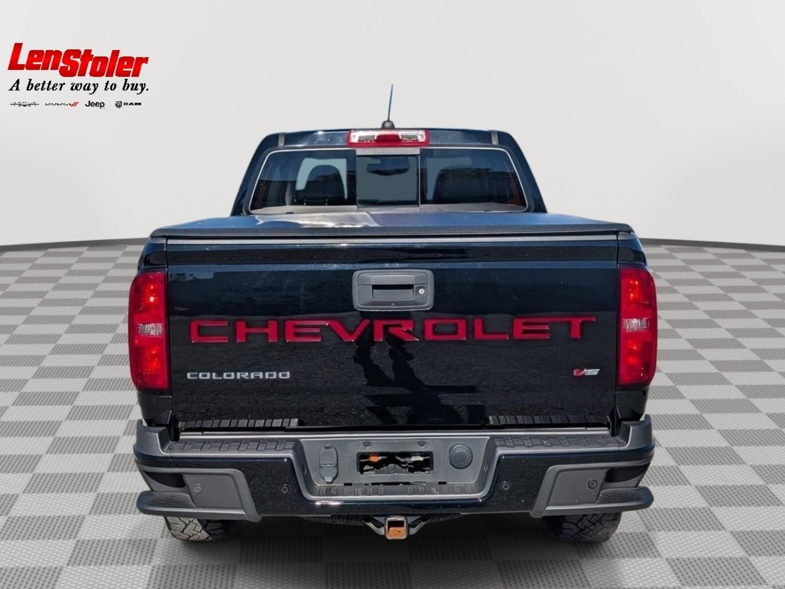 Used 2021 Chevrolet Colorado Z71 w/ Z71 Midnight Edition AWD/4WD image 4