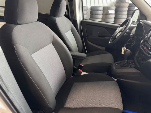 Used 2017 RAM ProMaster City Tradesman w/ Rear Back-up Camera Group FWD image 32