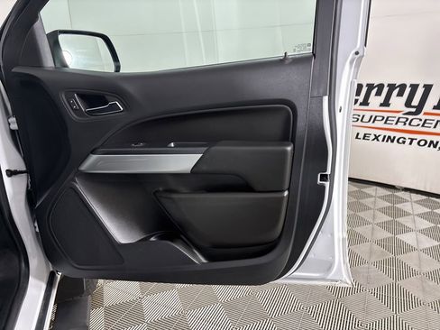 Used 2022 Chevrolet Colorado LT image 26