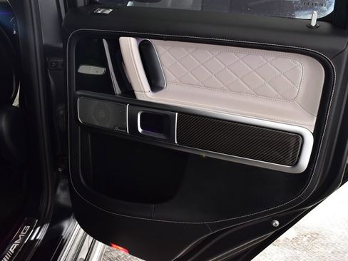 Certified 2022 Mercedes-Benz G 63 AMG 4MATIC image 40