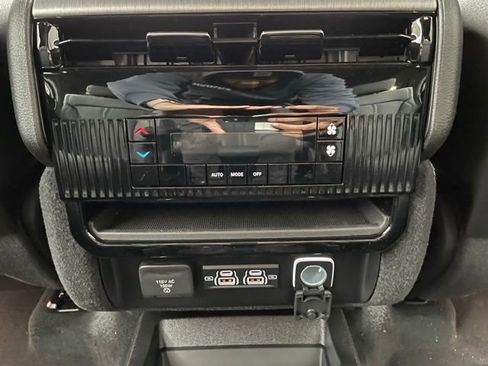 New 2026 Jeep Grand Wagoneer 4WD image 26