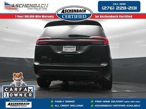 Used 2025 Chrysler Pacifica Limited FWD image 24